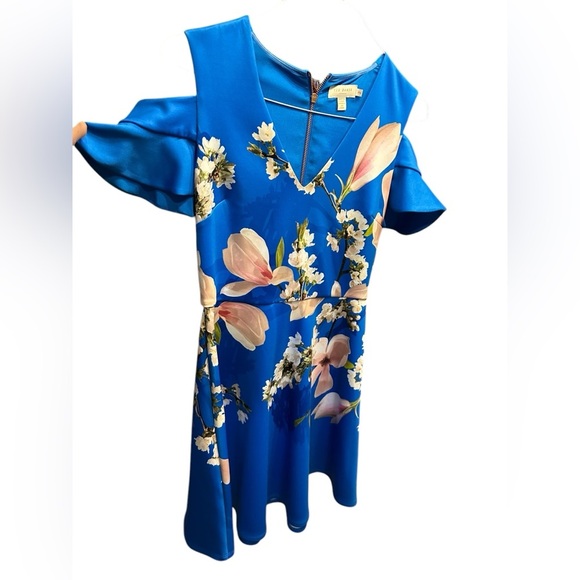 Ted Baker Floral Cold Shoulder Dress in Blue size 2 - Picture 3 of 6
